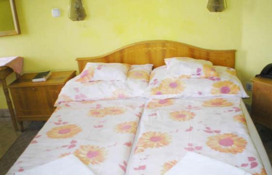 Krisztina Hotel Budapest Room photo